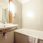 Ibis Centre Stanislas Otel